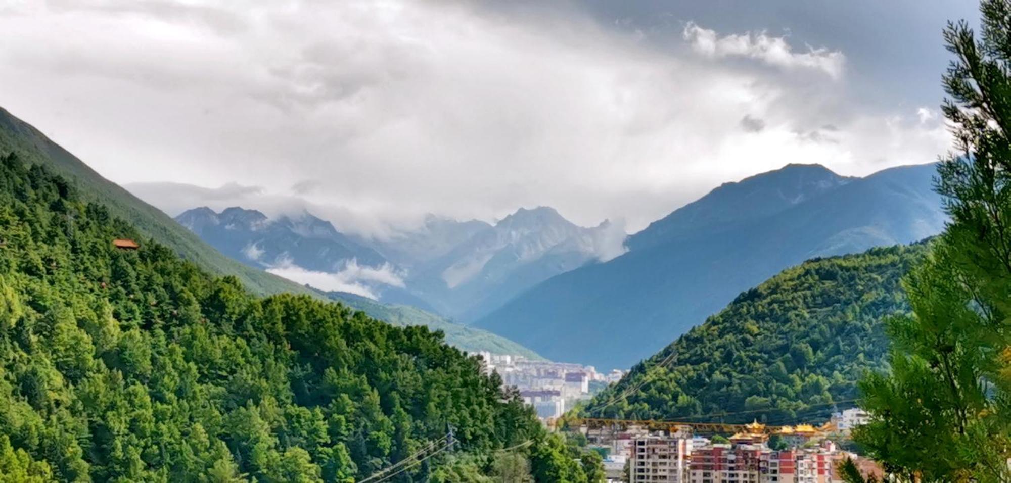 Kangding Guozhuang Nan Wu Hao Boutique Inn Zewnętrze zdjęcie